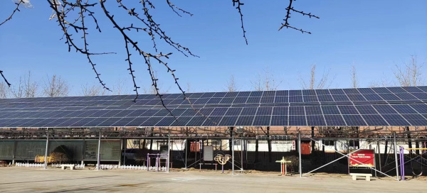 Photovoltaic roof
